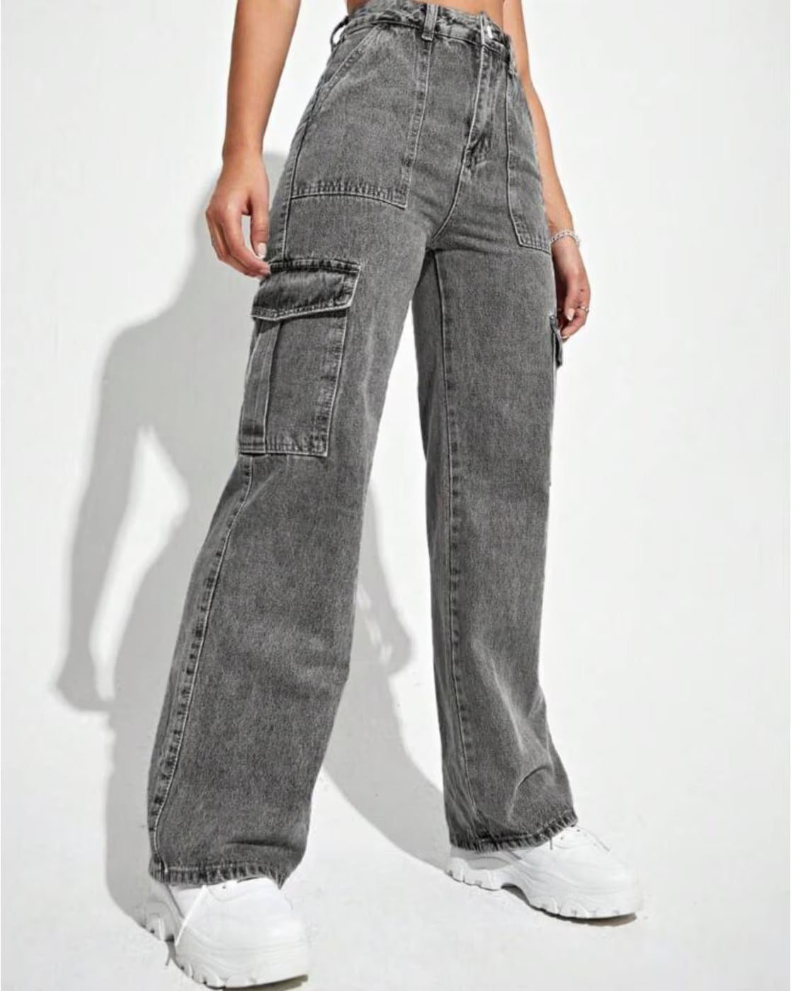 Vegles Women's Grey High-Waisted Cargo Denim Jeans