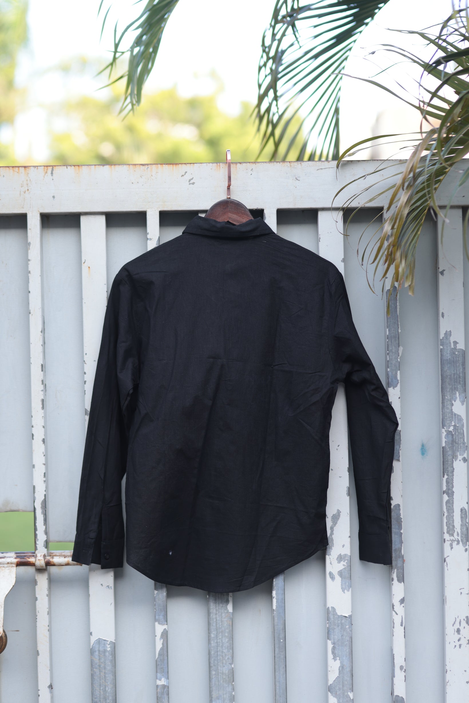 Vegles-Black Cotton Linen Shirt with White Floral Embroidery