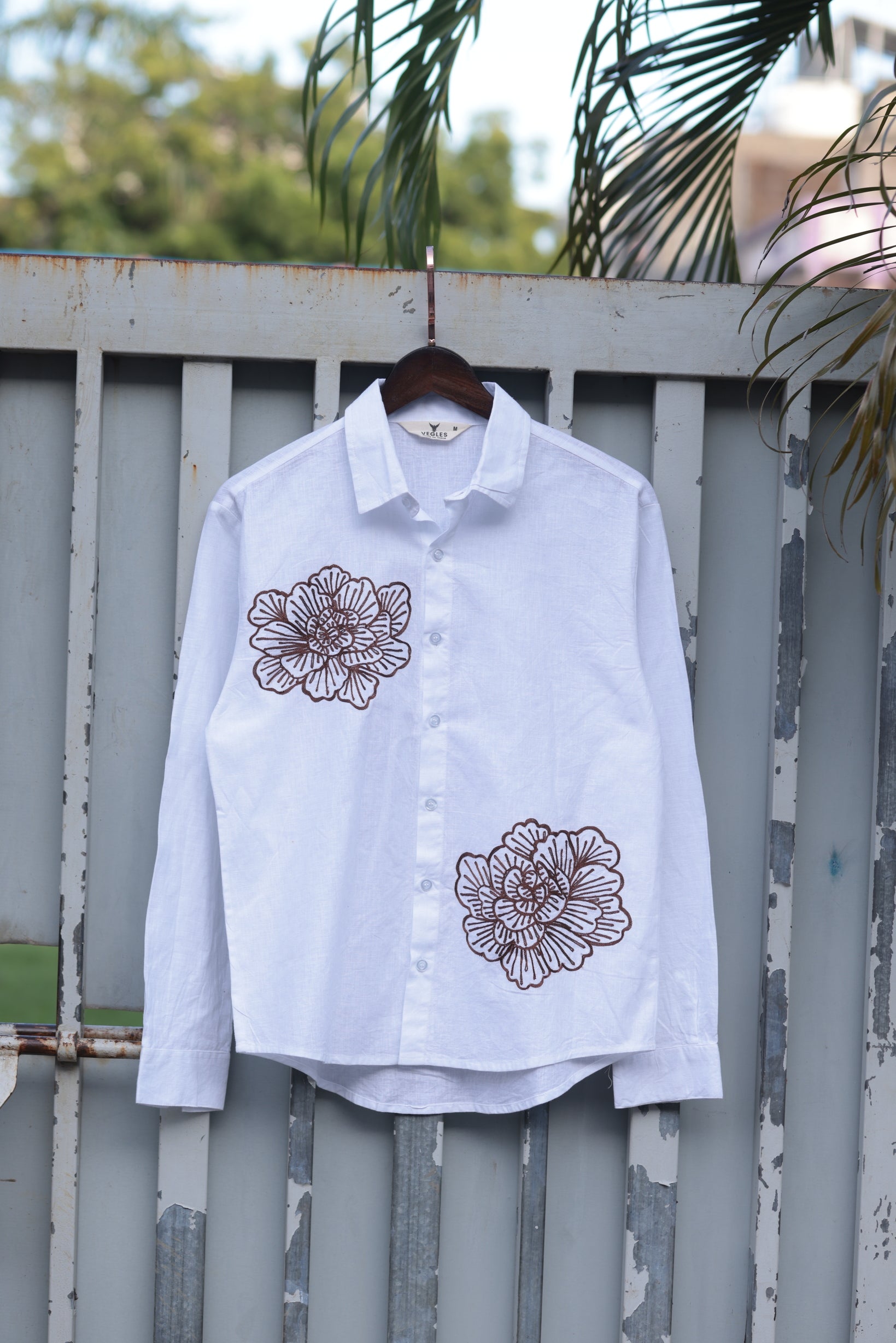 Vegles-Floral Embroidered Cotton Linen Shirt