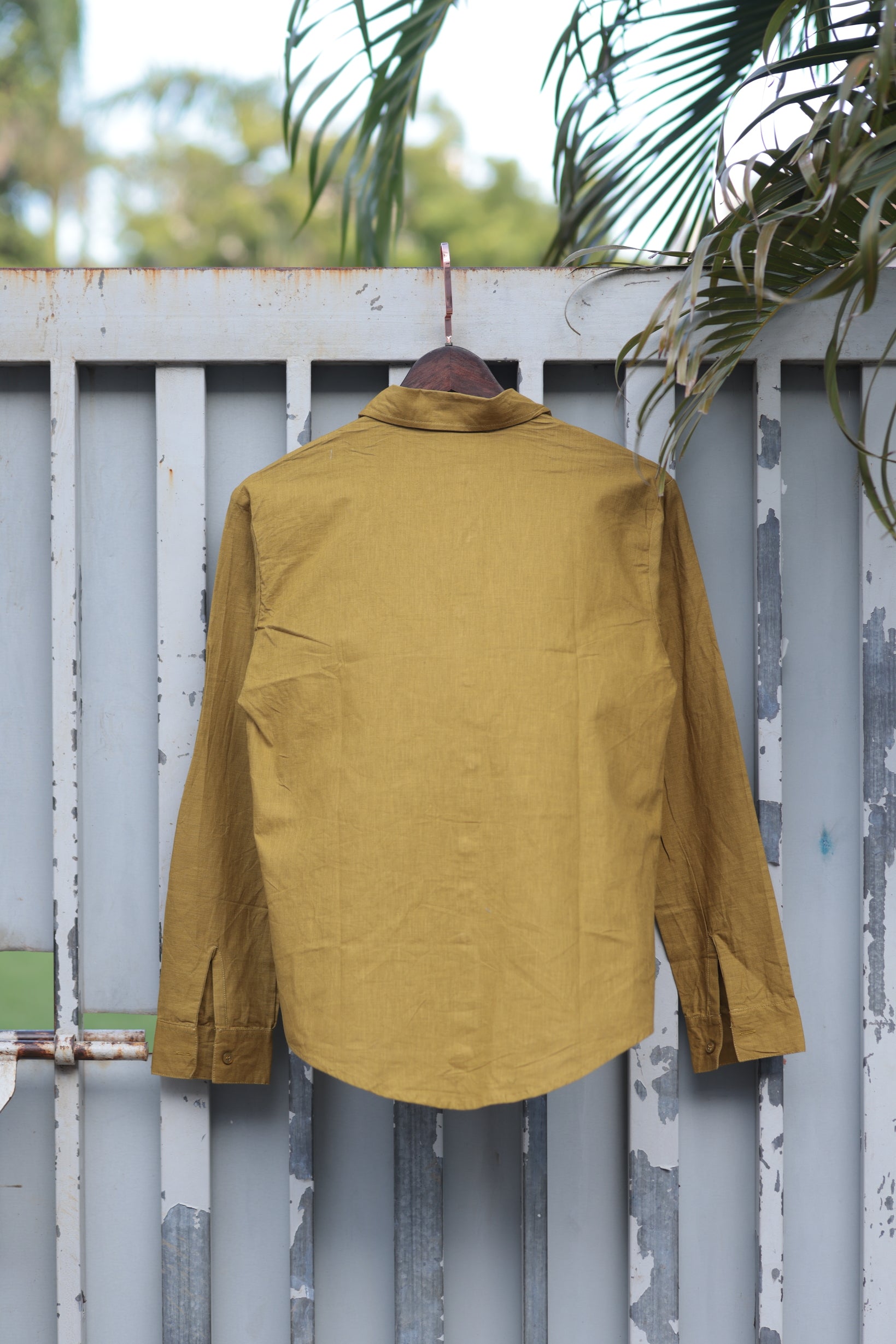 Vegles-Mustard Cotton Linen Shirt with Giraffe Line Art Embroidery