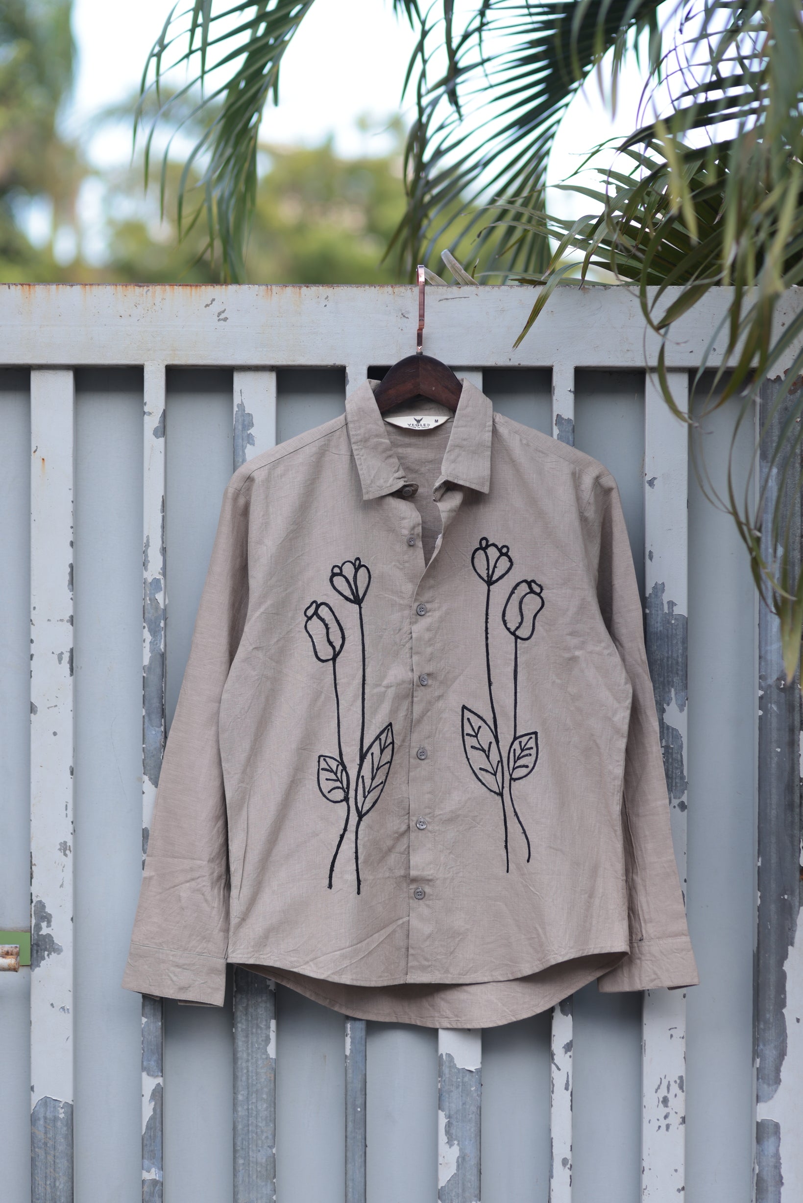 Vegles-Gray Cotton Linen Shirt with Minimal Floral Embroidery