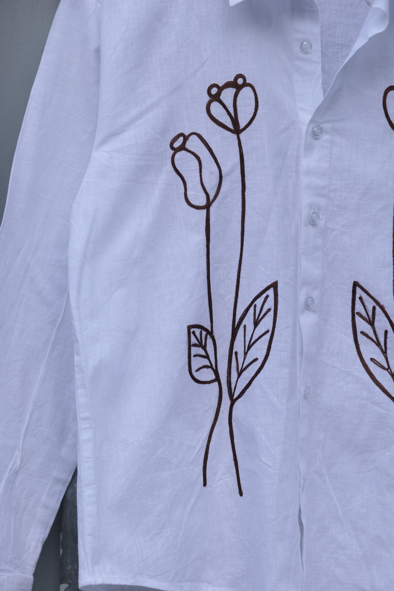 Vegles-Floral Stem Embroidered Cotton Linen Shirt