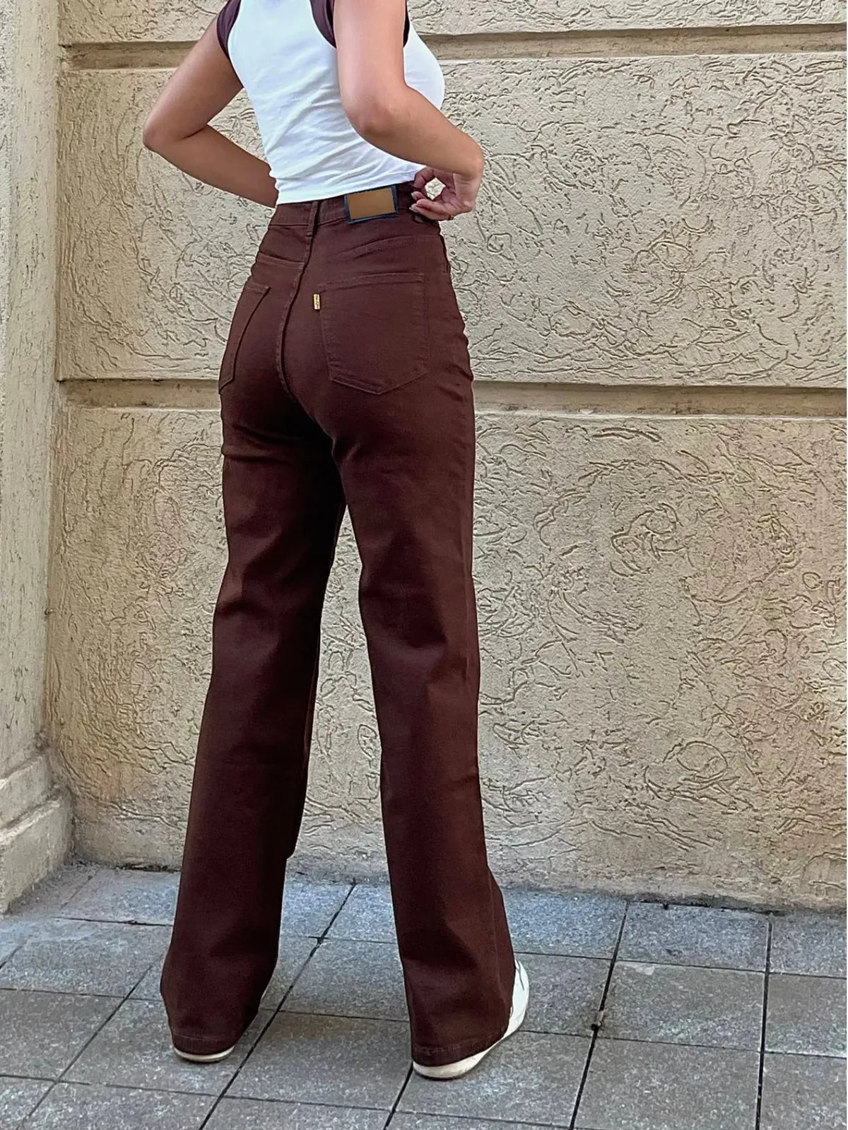 Vegles Dark Coffee Denim Wide Leg Jeans for Women – Relaxed Fit