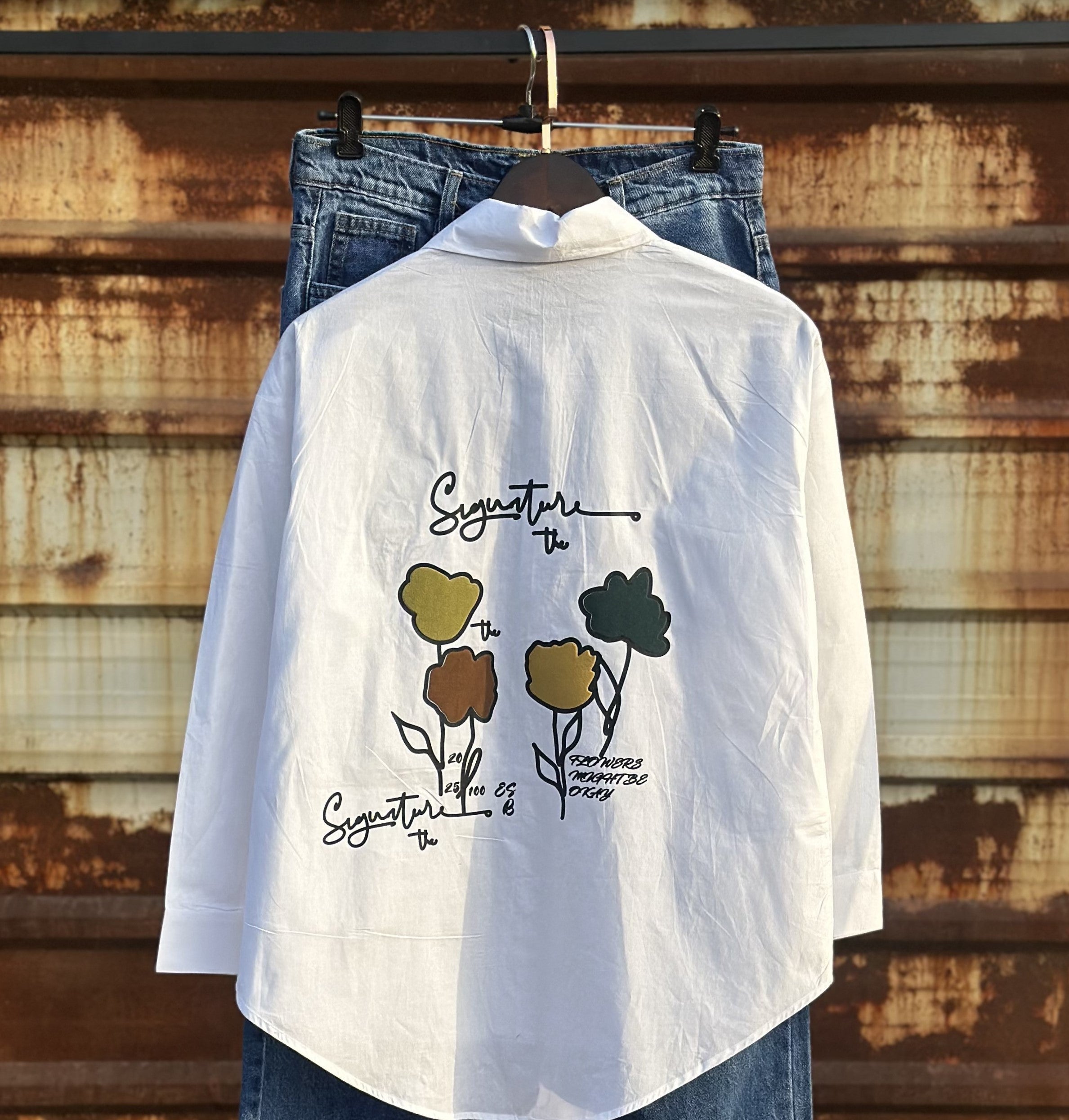 Vegles-Signature Floral Sketch Shirt – White Edition