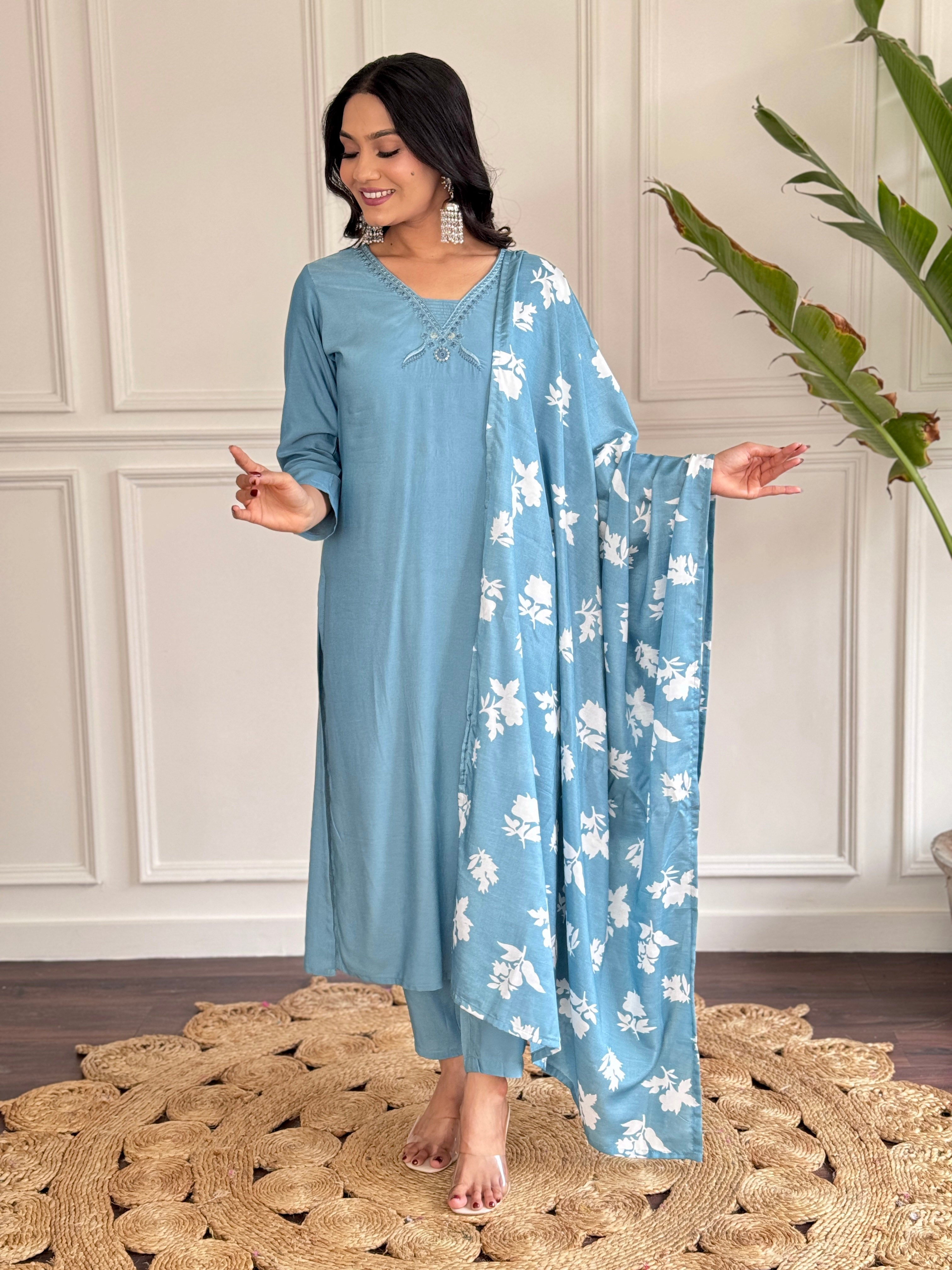 Vegles Embroidered Lightweight Ethnic Wear Kurti set