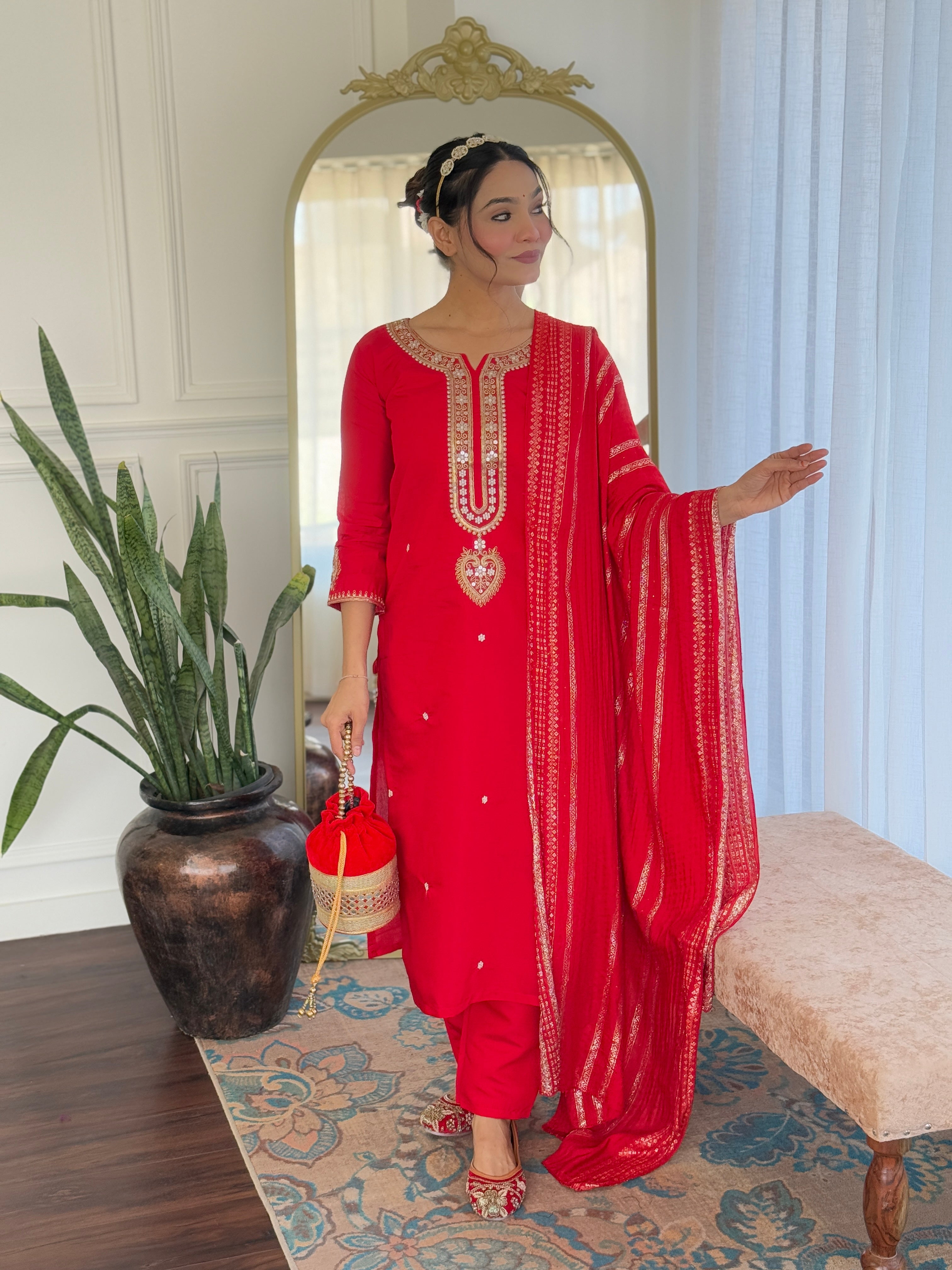 Vegles Embroidered Straight Kurti with Pants & Dupatta
