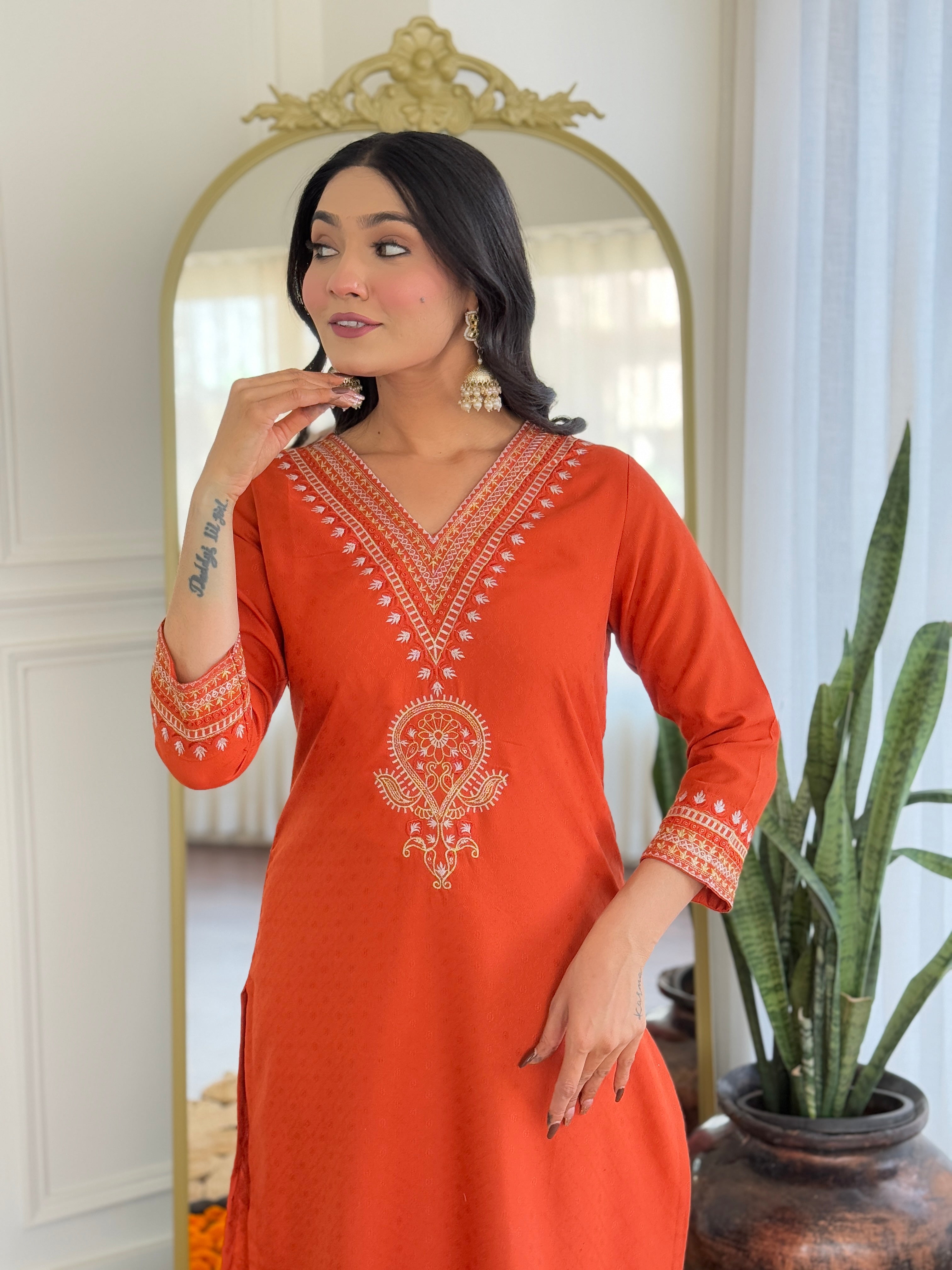 Vegles Embroidered Lightweight Ethnic Wear Kurti set