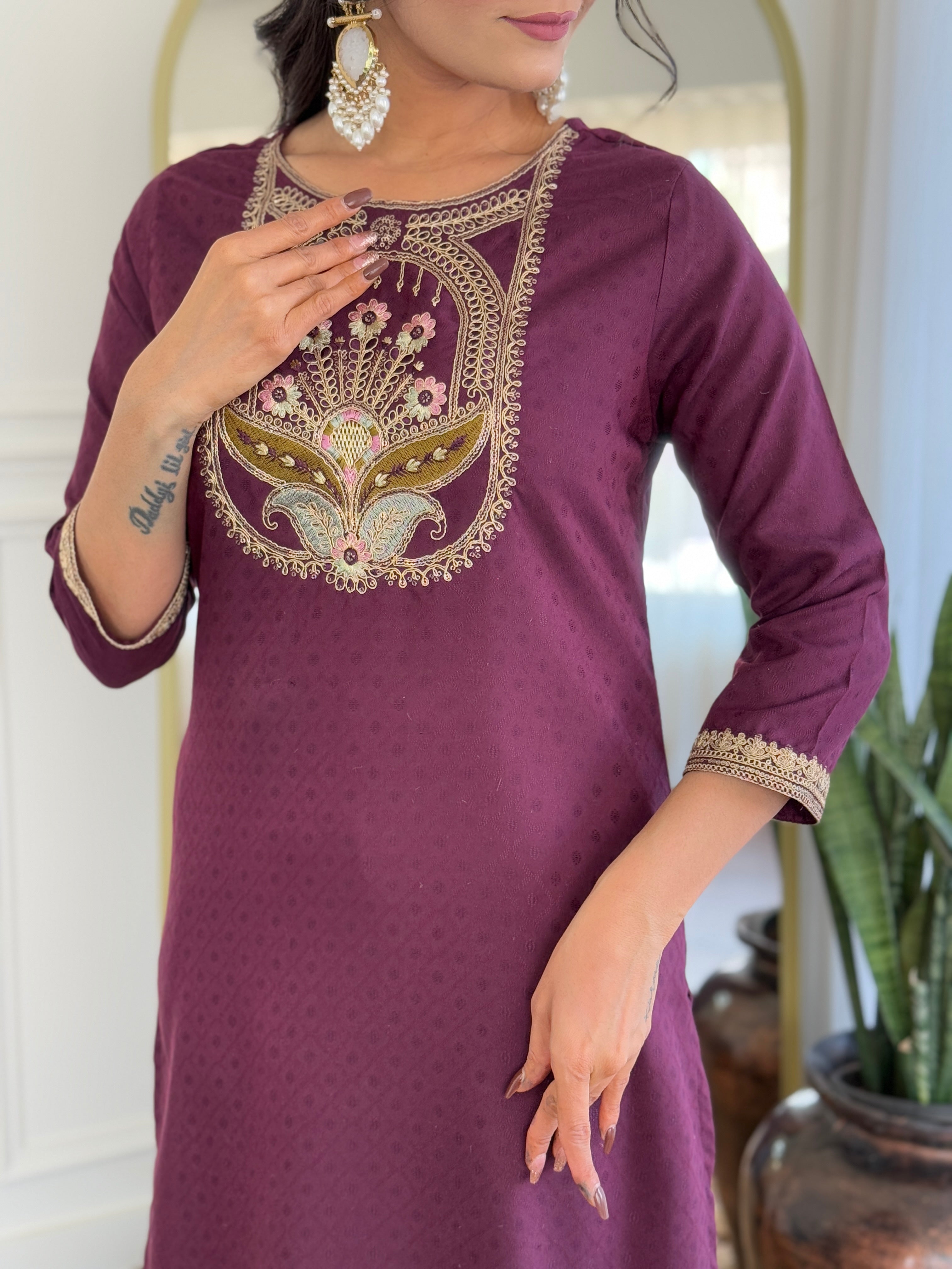Vegles Embroidered Lightweight Ethnic Wear Kurti set