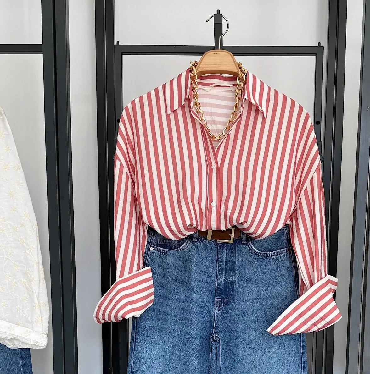 Vegles Red & White Striped Button-Down Over-Size Shirt – Casual Long Sleeve Cotton Shirt