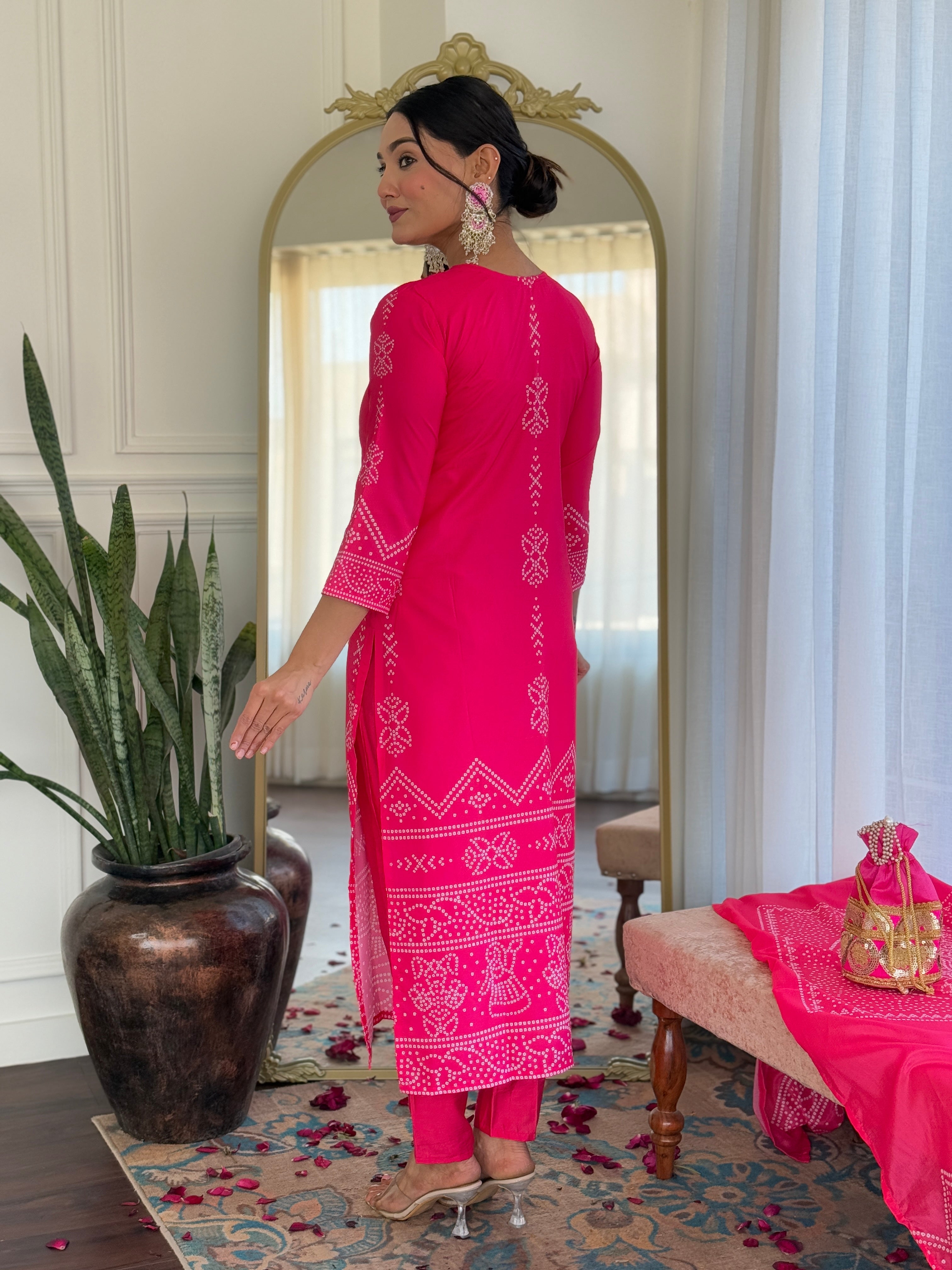 Vegles Embroidery Work Kurti and Pant Set